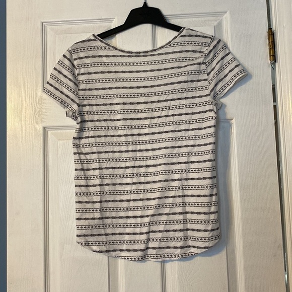 LOFT womens tee; size small - Picture 5 of 5